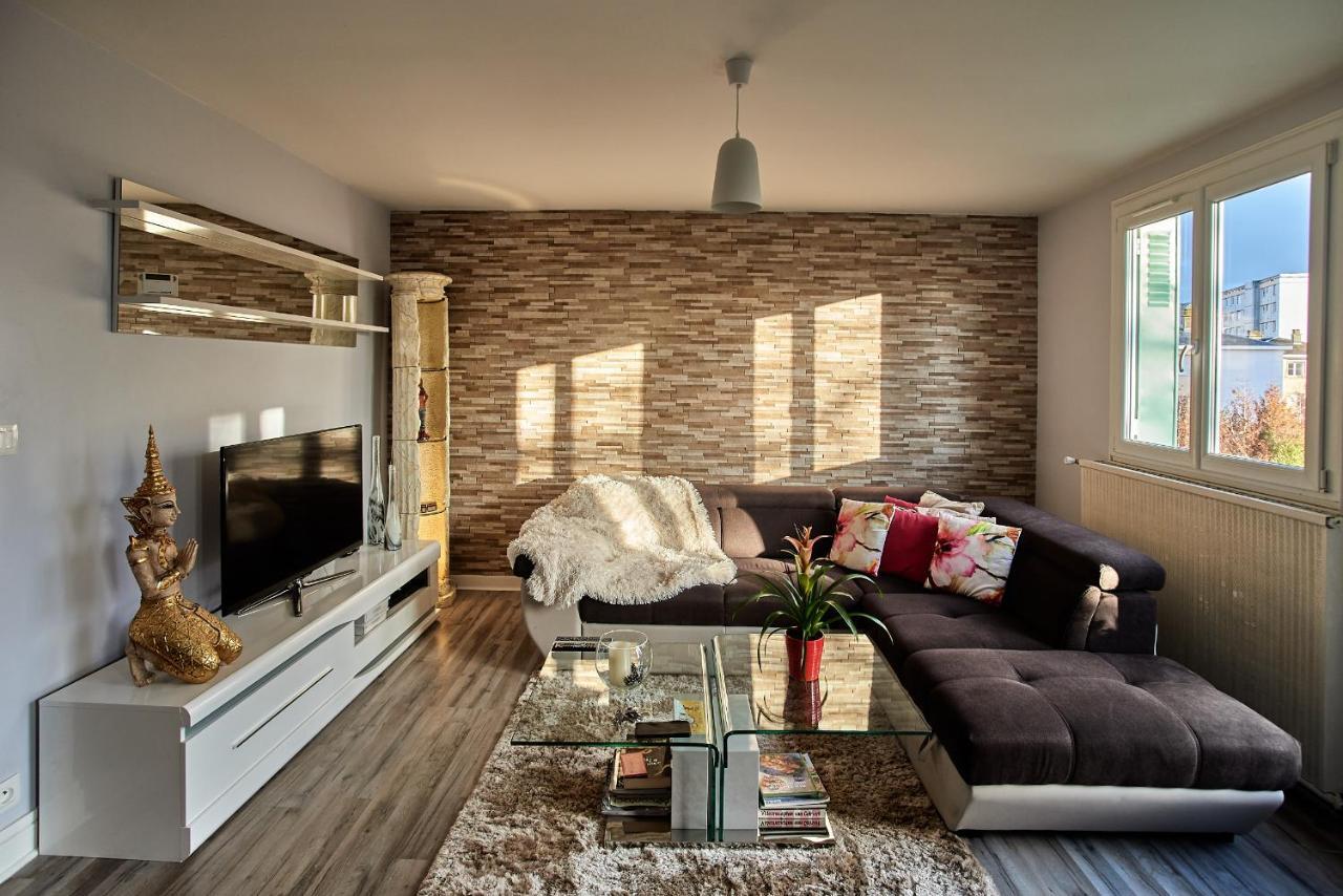 Chambres A Louer Dans Appartement Balcon - Wifi - Parking Gratuit 讷韦尔 外观 照片