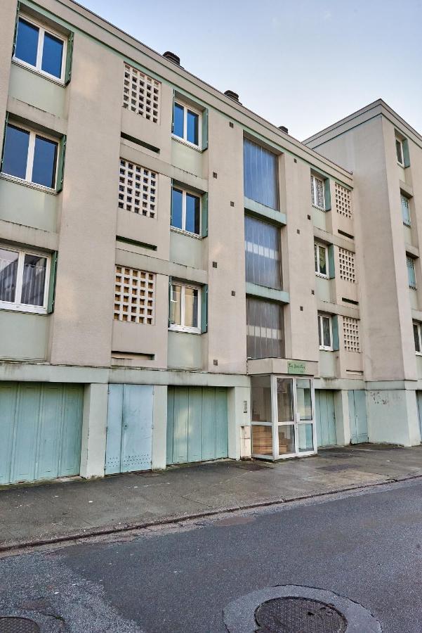 Chambres A Louer Dans Appartement Balcon - Wifi - Parking Gratuit 讷韦尔 外观 照片